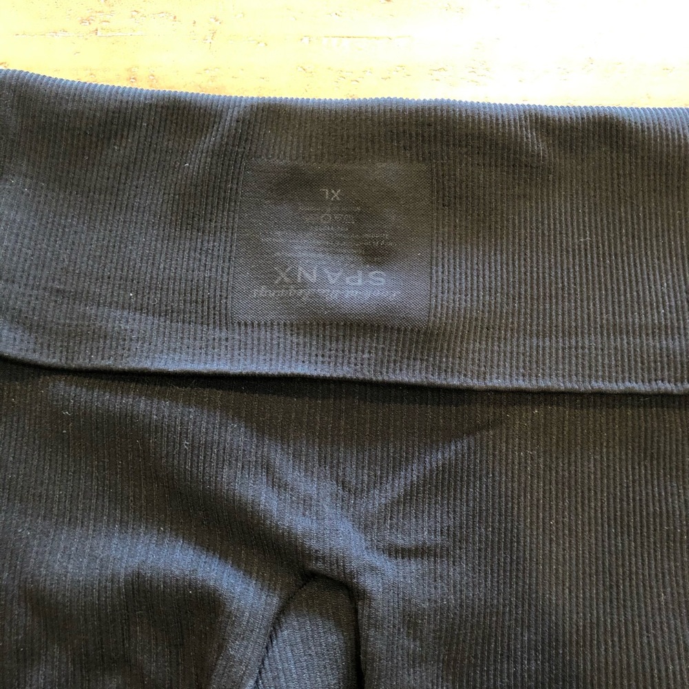 Spanx “Look at Me” High Waisted Ribbed Leggings